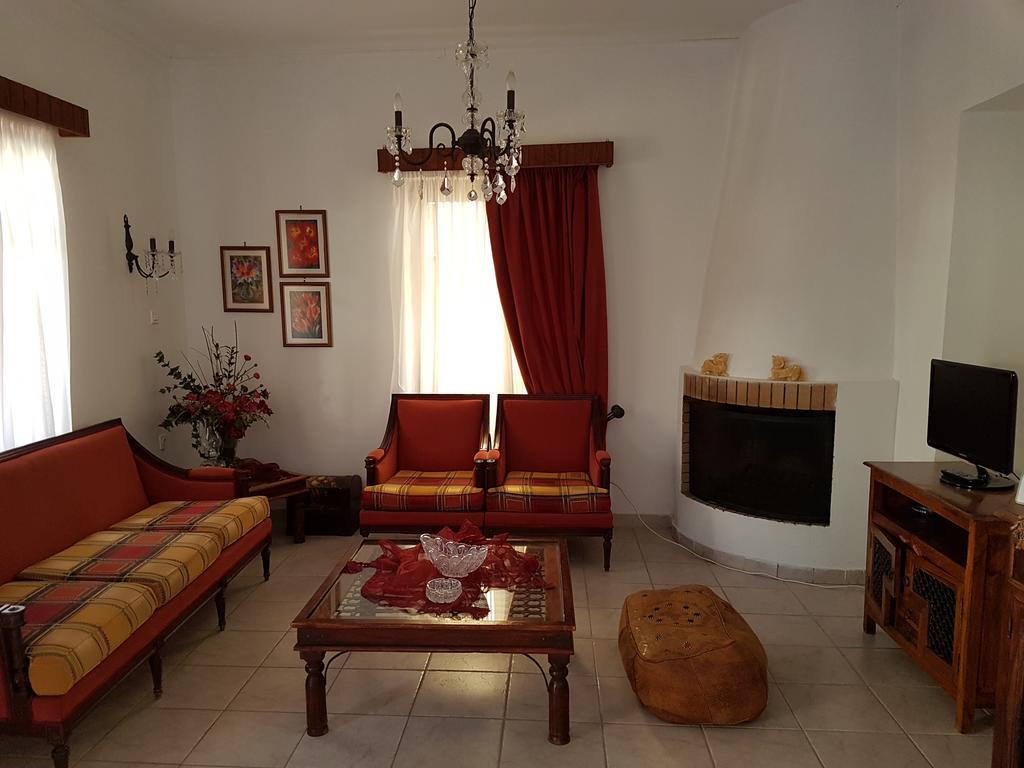 Nineta'S House Sea View Near The Airport Villa Artemida  Exterior photo